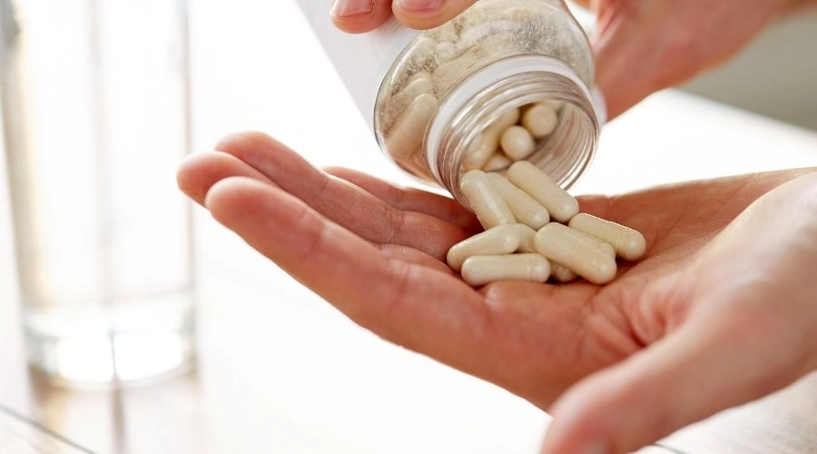 益生菌需要天天吃嗎？誰適合吃、誰不能吃？